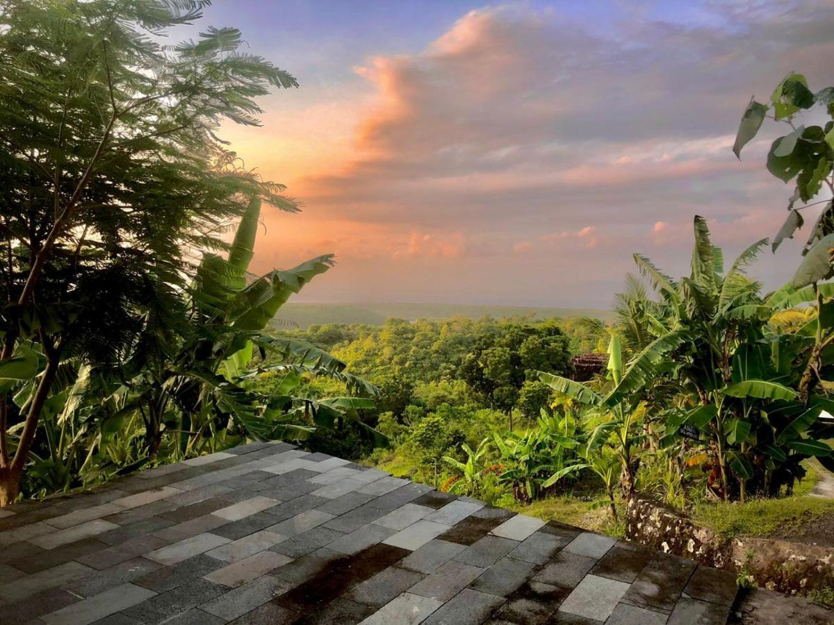 Arya Resort Nusa Penida Toyapakeh Екстериор снимка